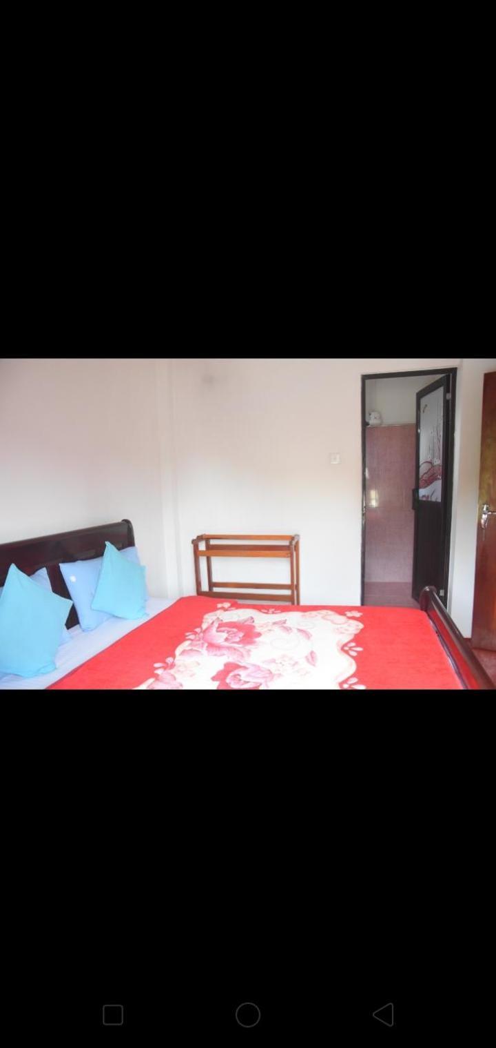 The Train View Bed and Breakfast Nuwara Eliya Exterior foto